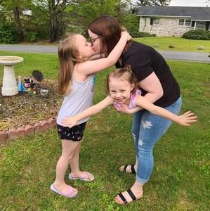 Meet your Posher, Lisa